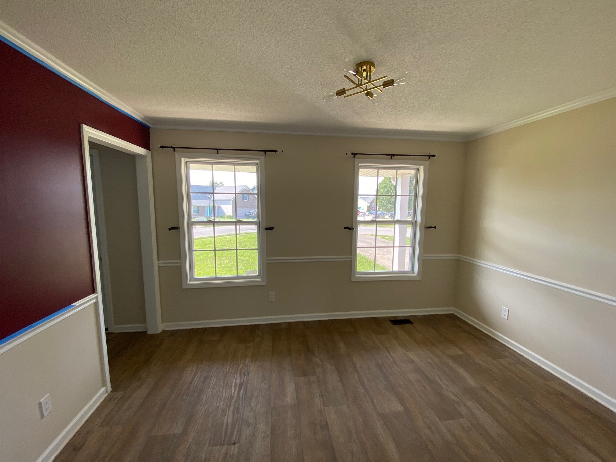 1050 Dwight Eisenhower Way