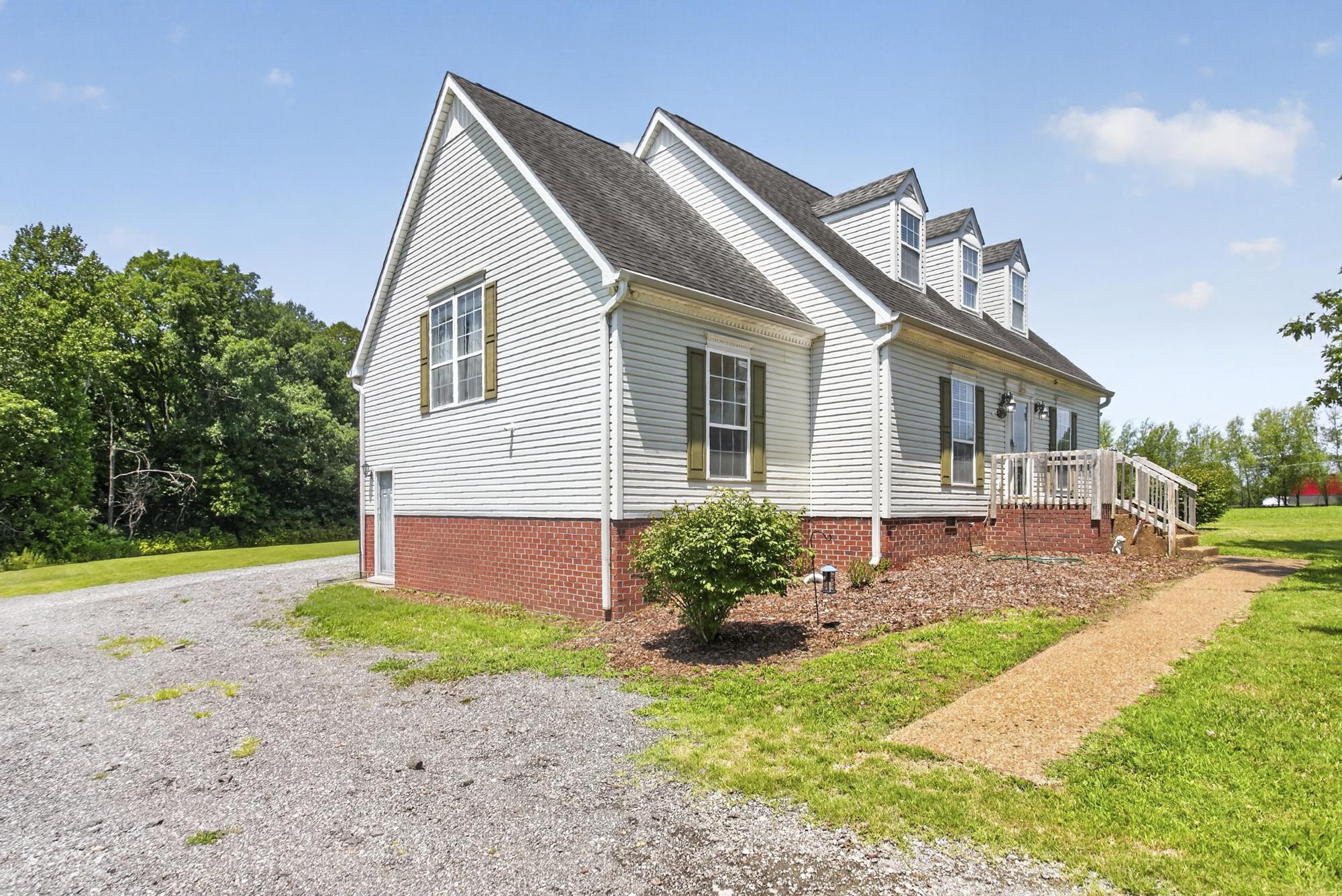 2558 S Mount Pleasant Rd