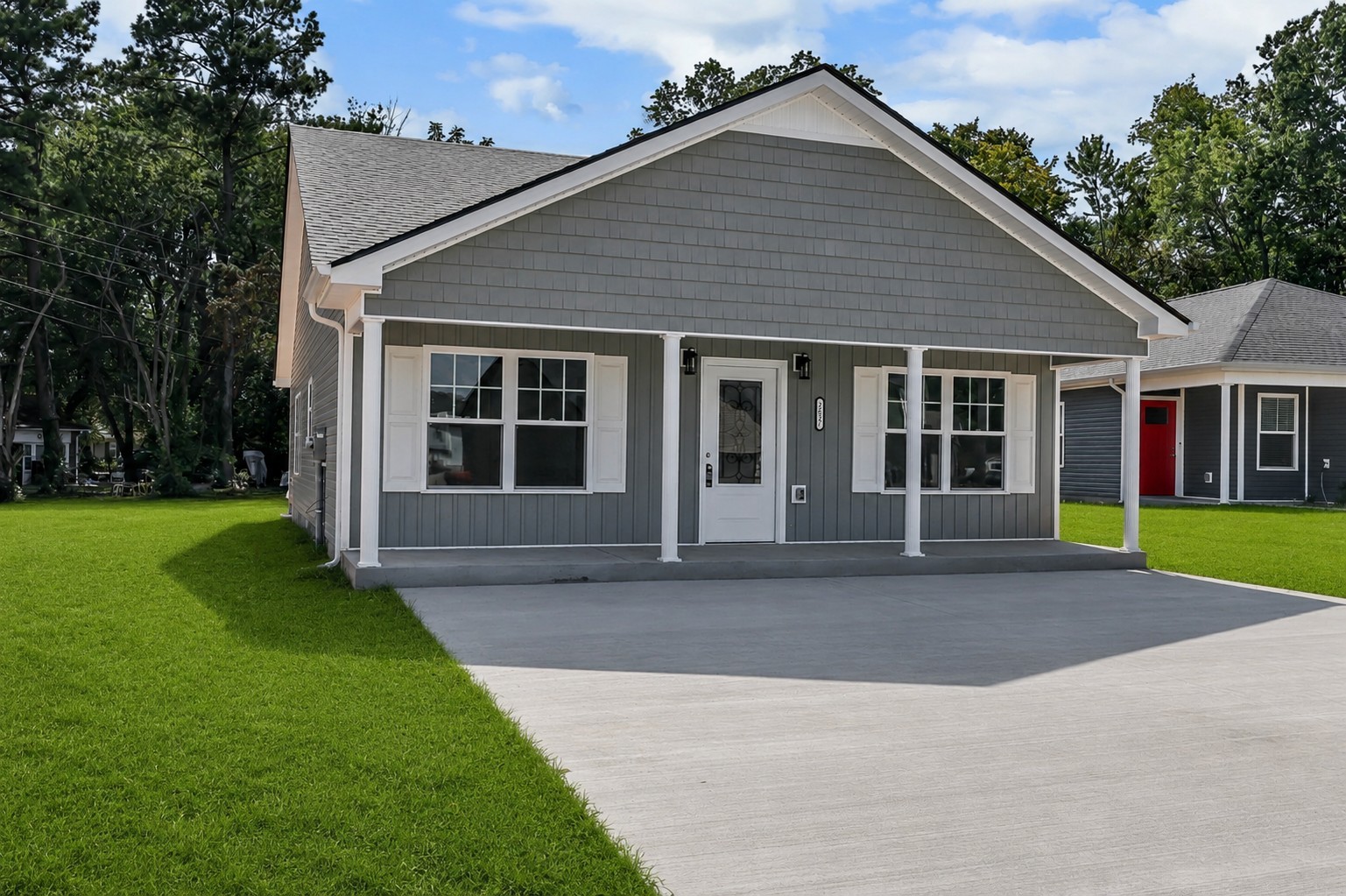 2627 Scott Dr