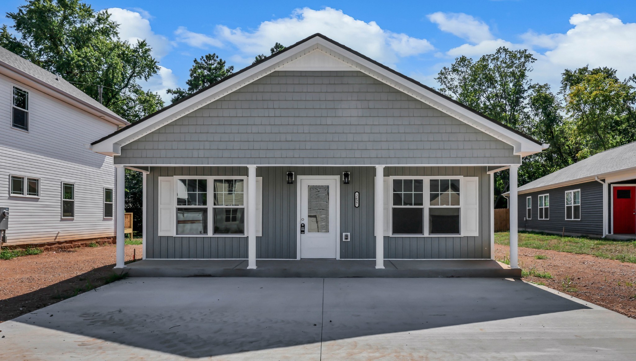 2627 Scott Dr