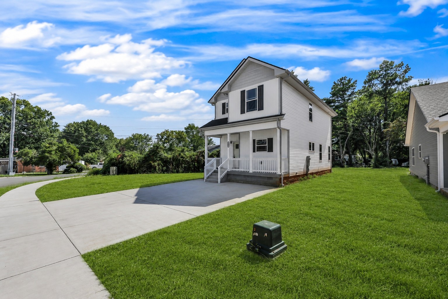 2619 Scott Dr