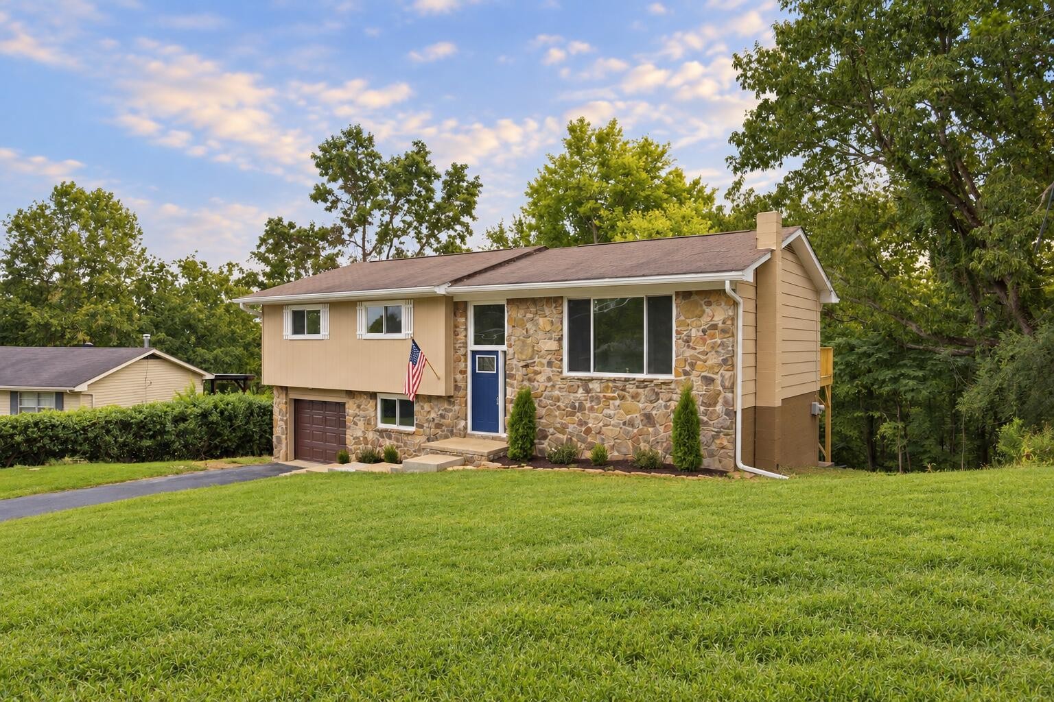6345 Fairest Drive