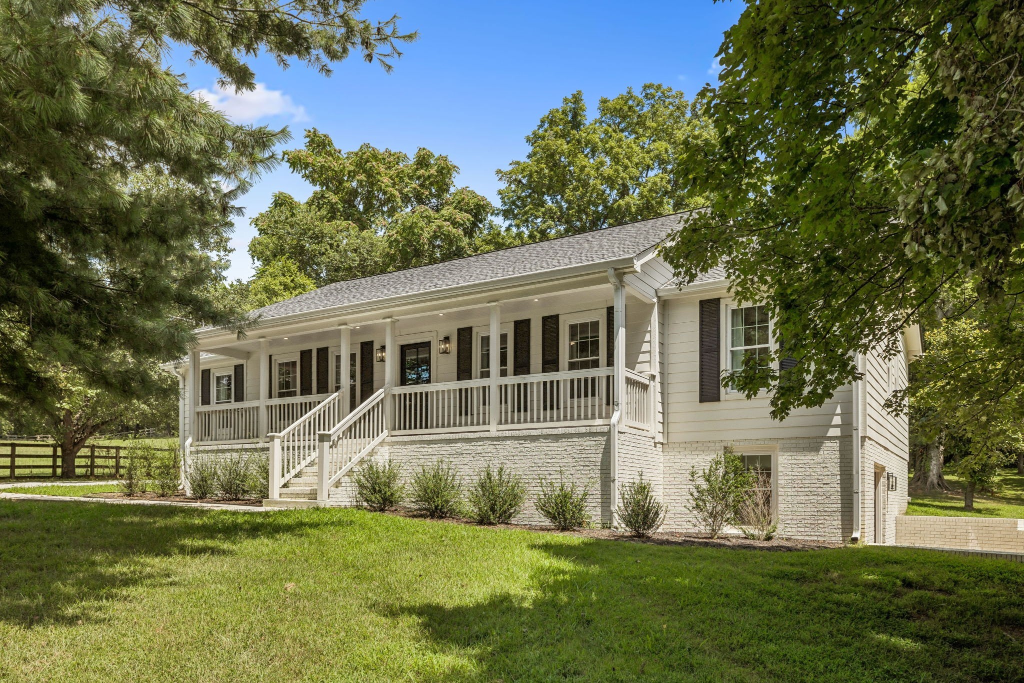 670 Northridge Rd