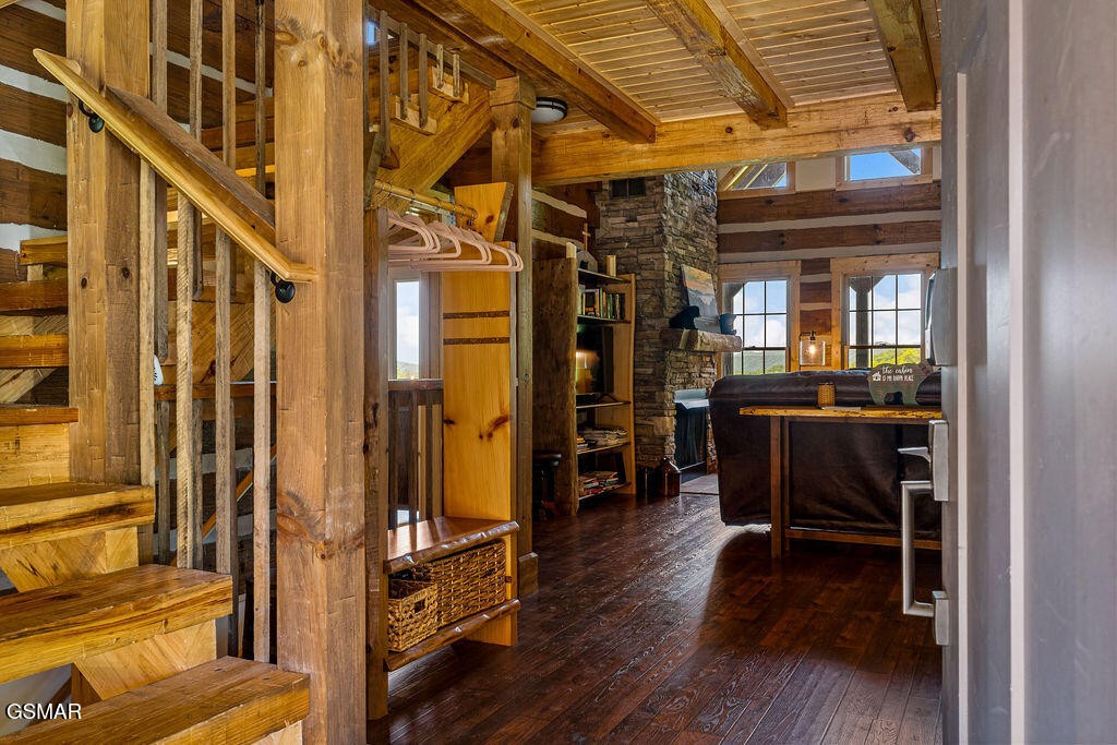 335 Hawken Drive