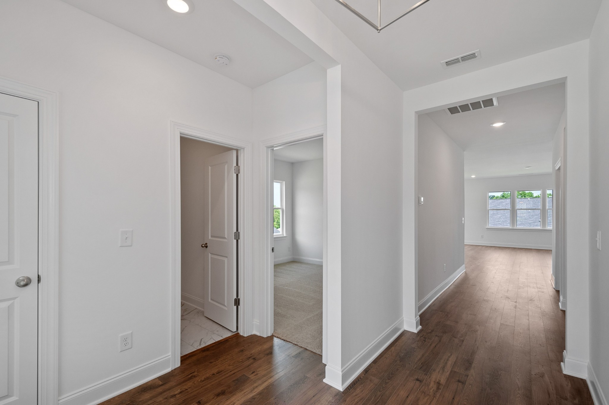 123 Riverview Run