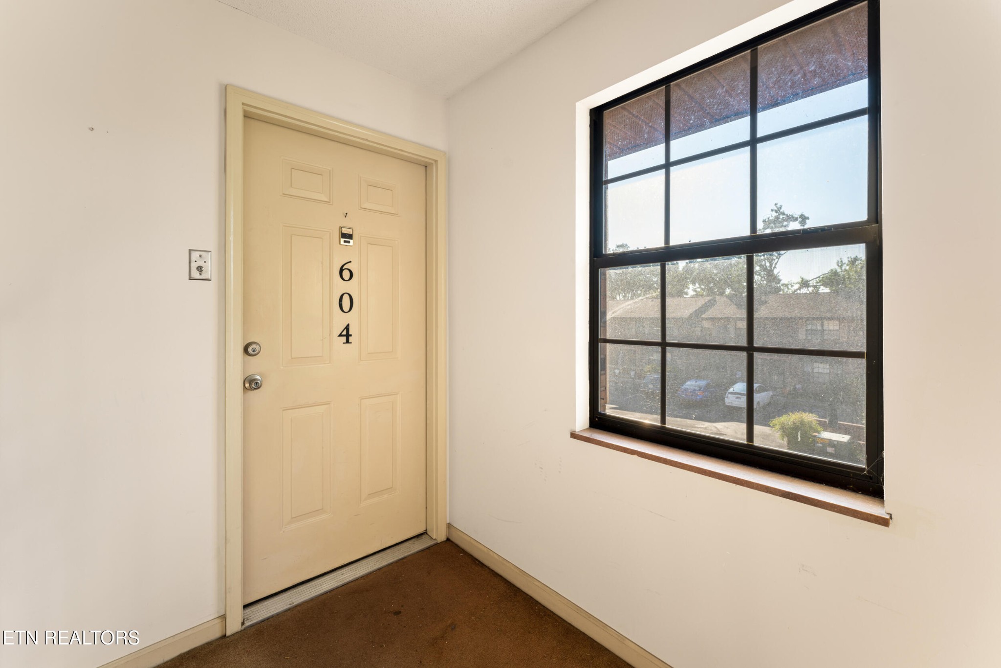 810 Highland Drive