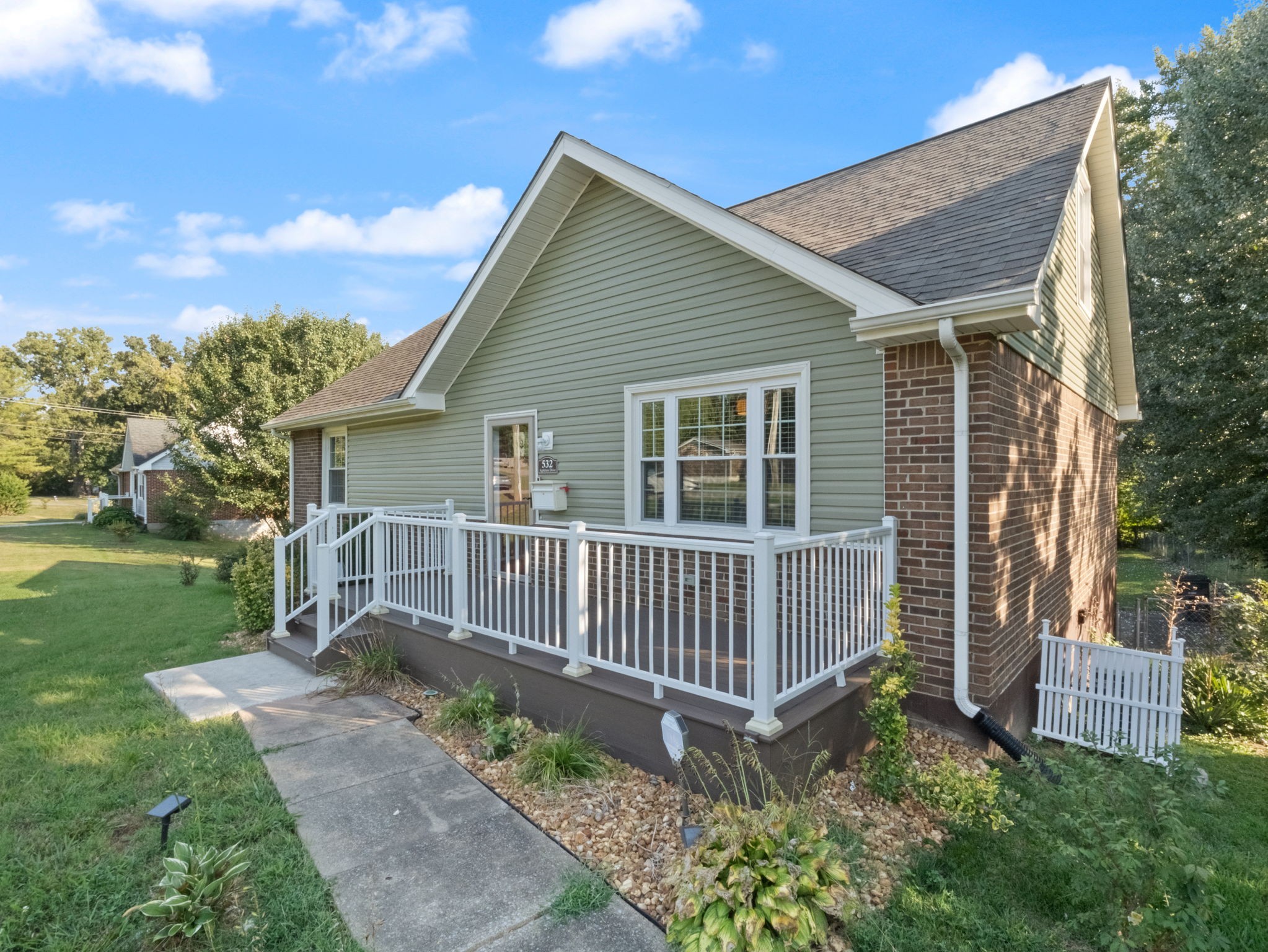 532 Appleton Dr