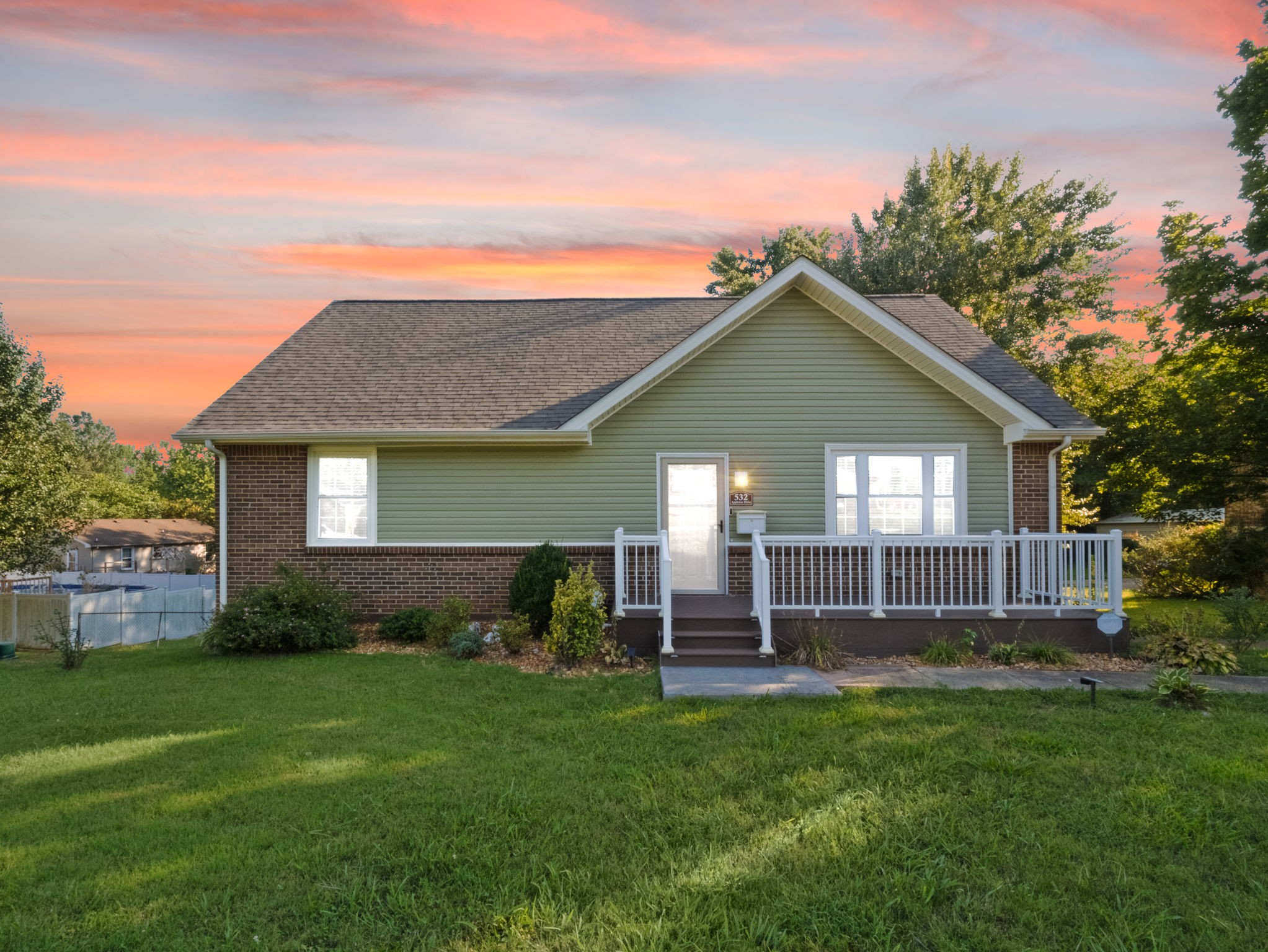 532 Appleton Dr