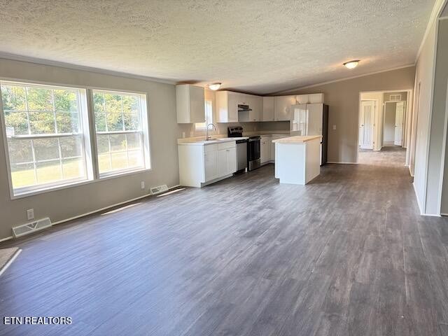 10326 Patsy Cline Way