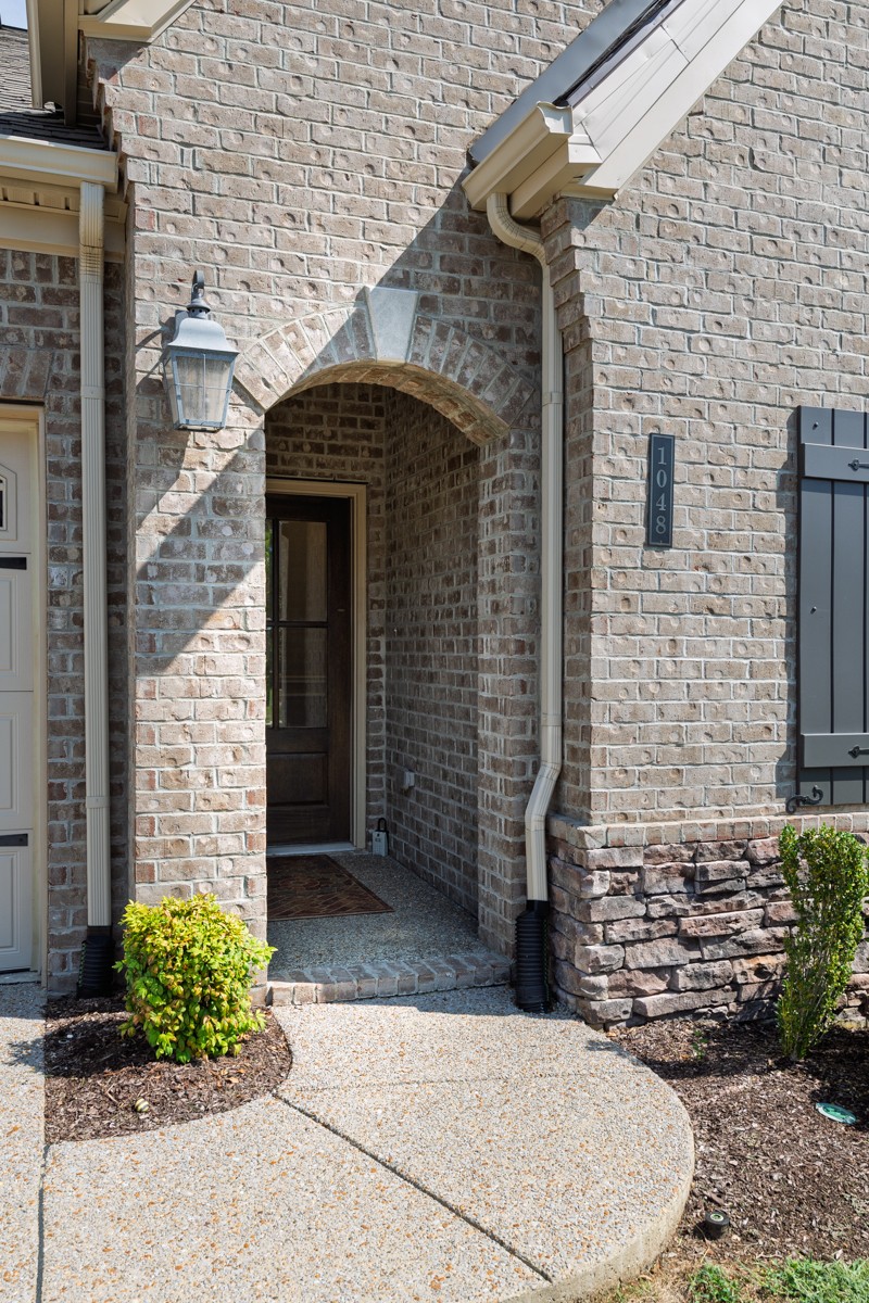 1048 Callaway Dr
