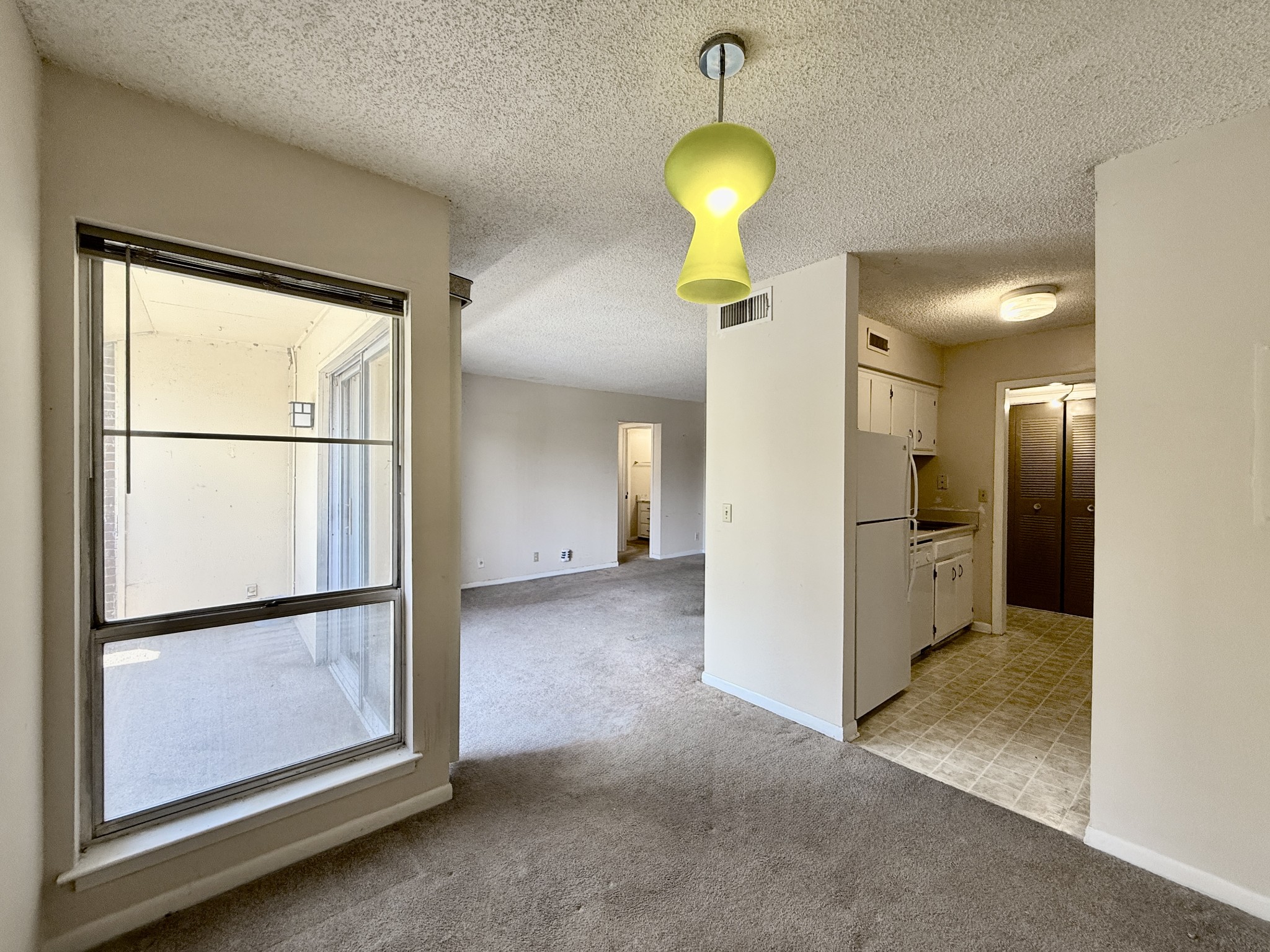 515 Basswood Ave