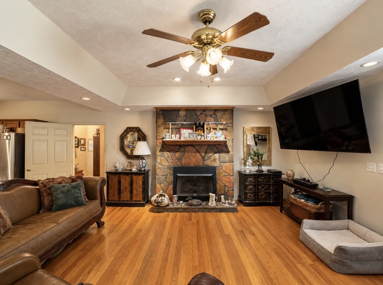 134 Oak Dr