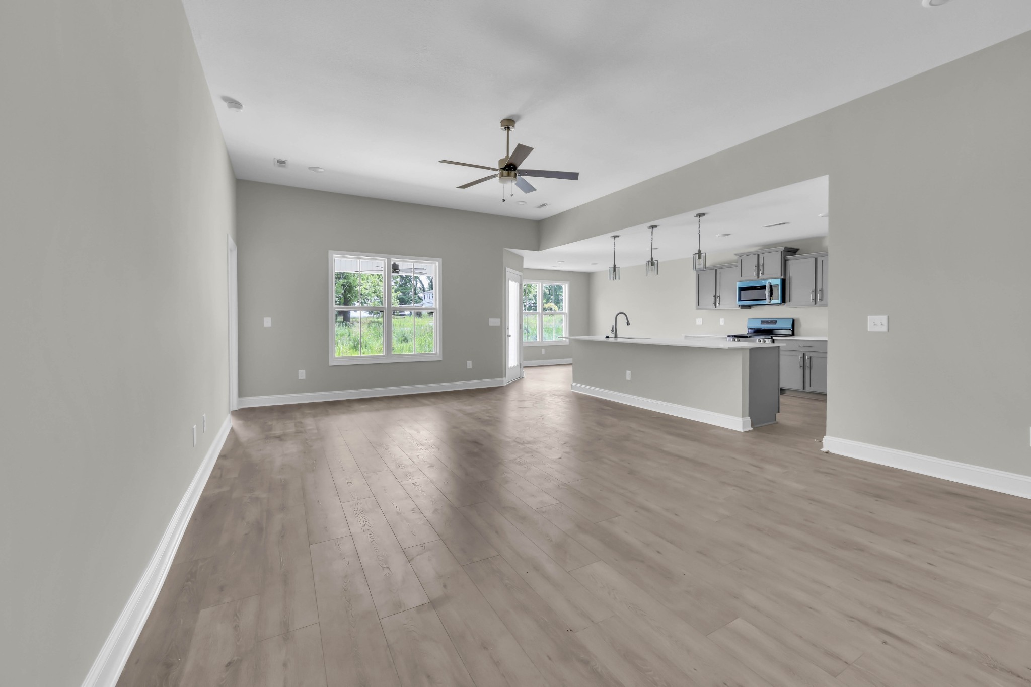 2677 Brewster Dr