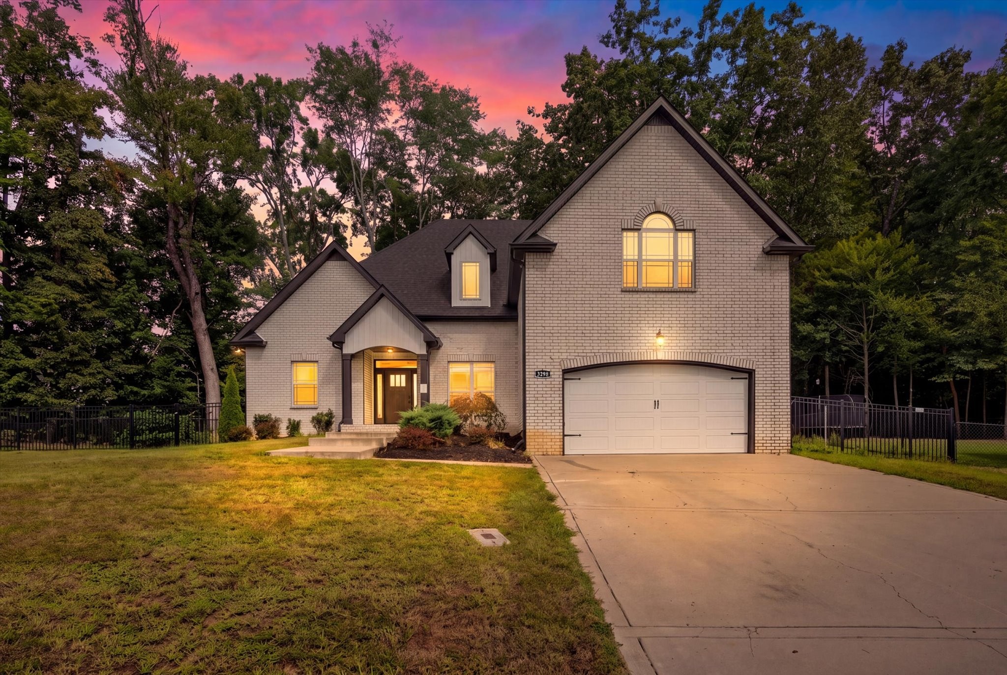 3298 Dabney Ln