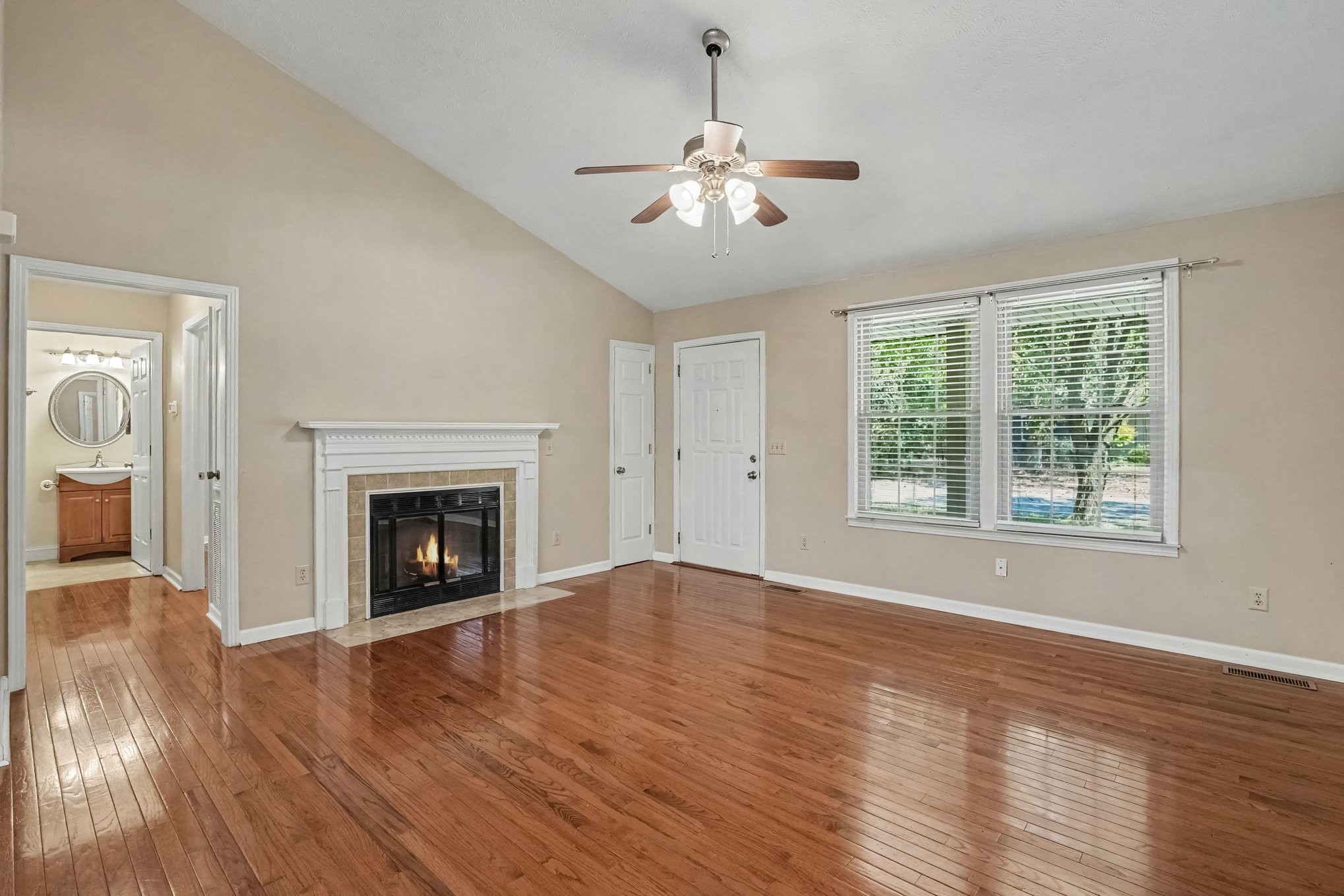 852 Fitzpatrick Rd