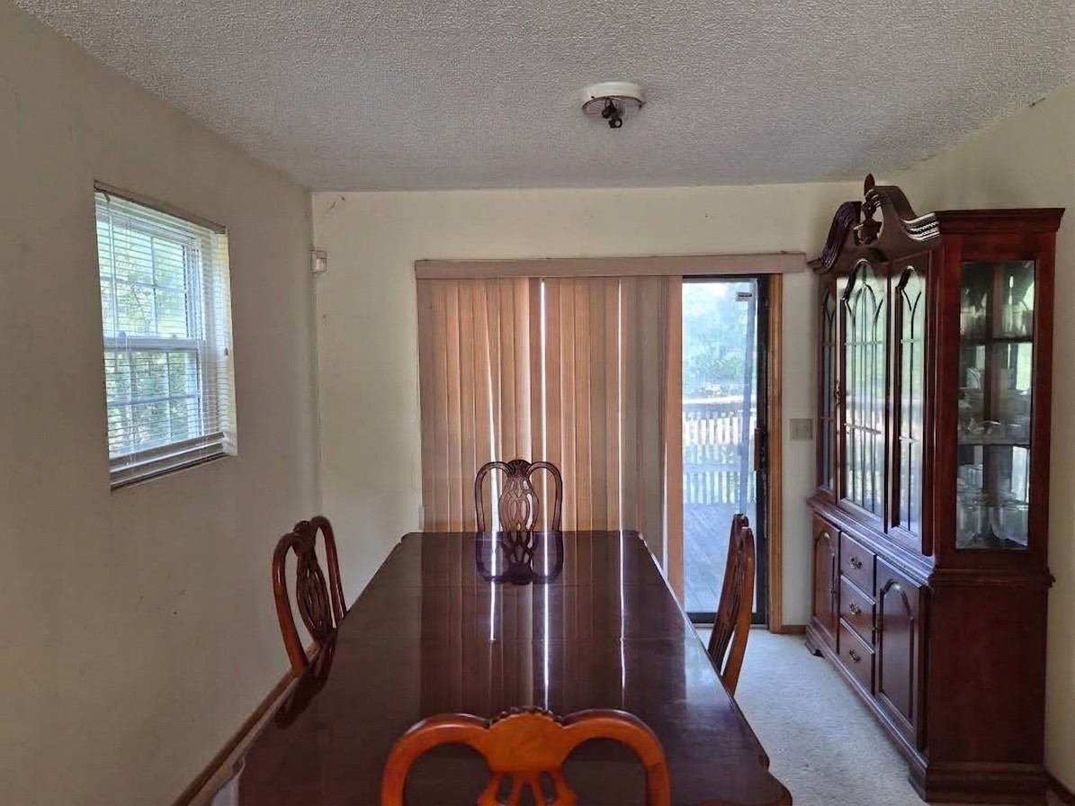 4627 Chestnut Ridge Rd