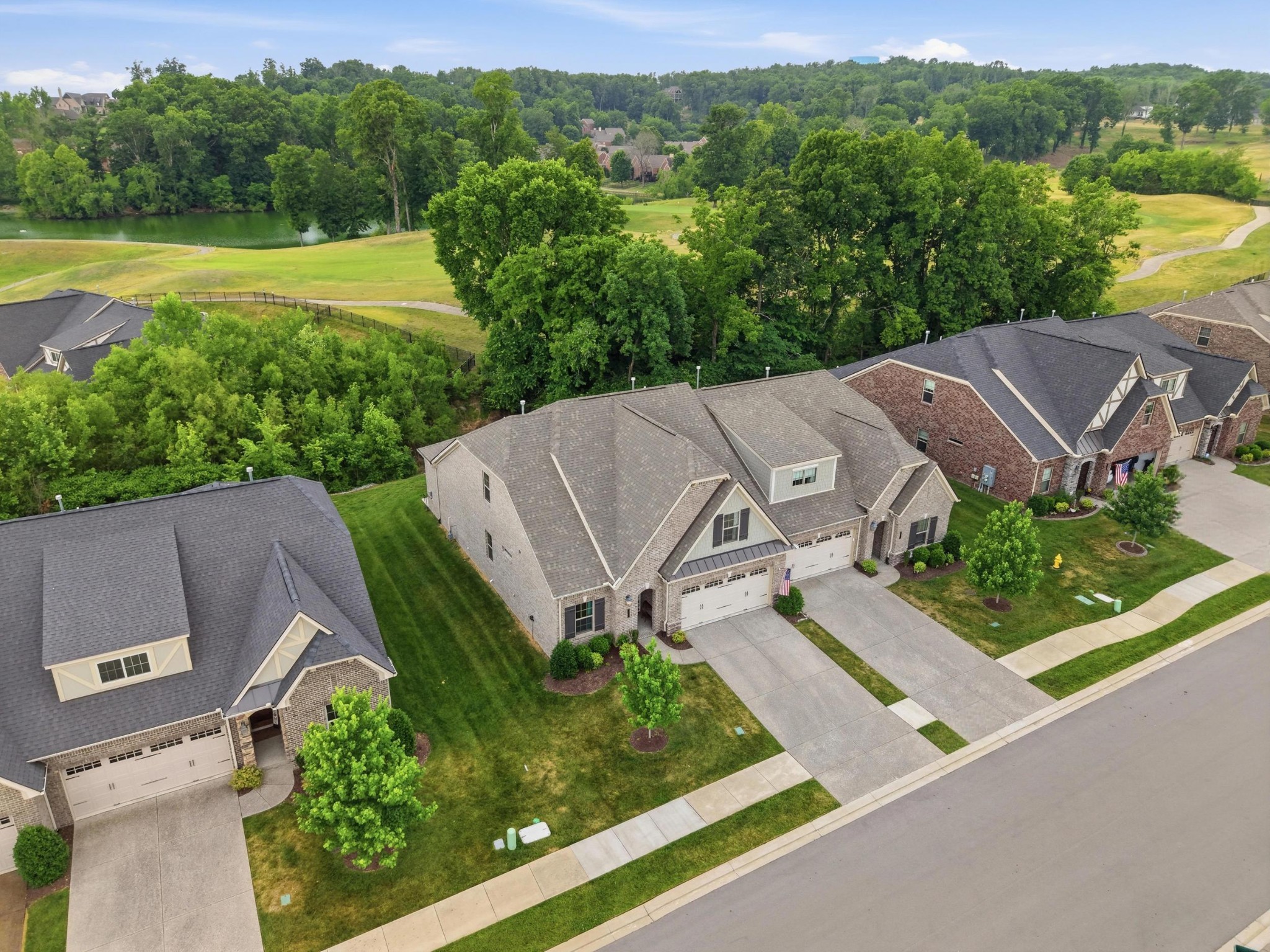 1043 Callaway Dr