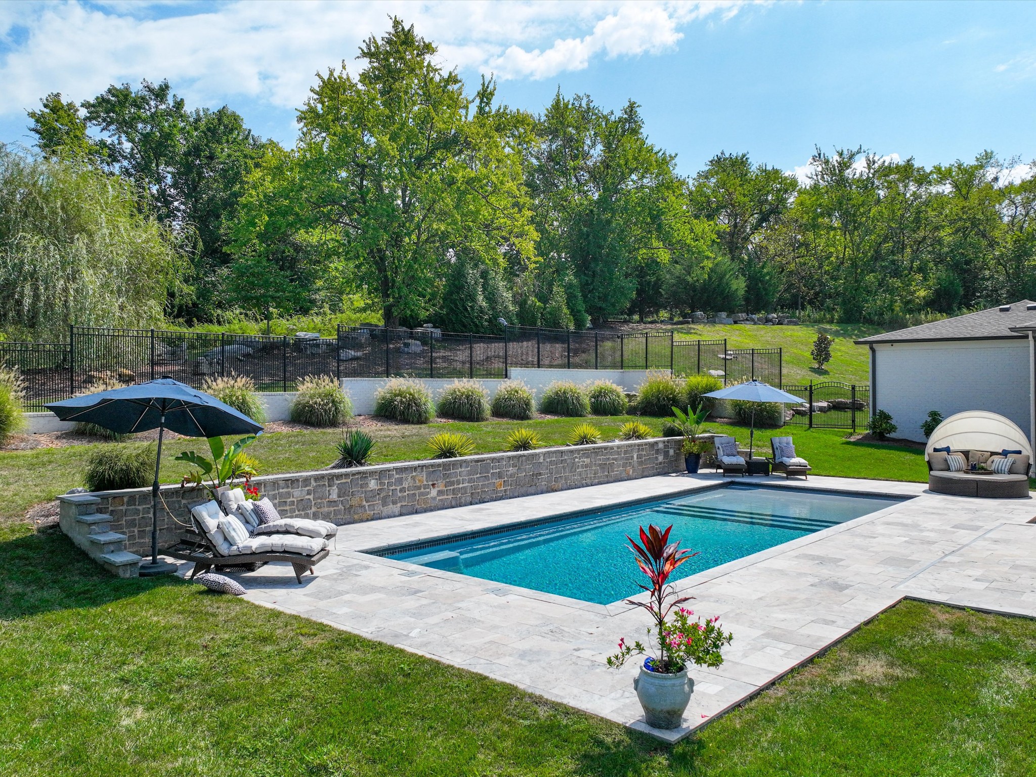 9266 Berwyn Ct