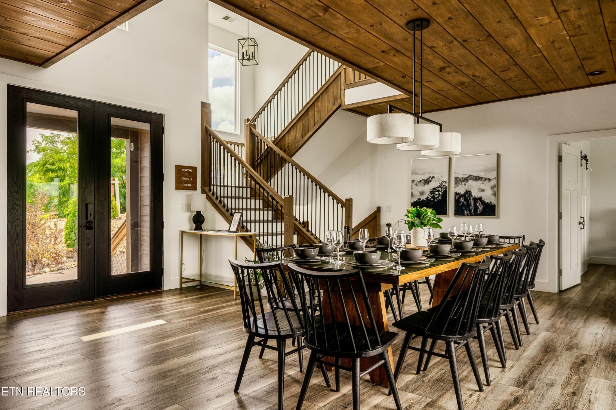712 Bear Walk Way