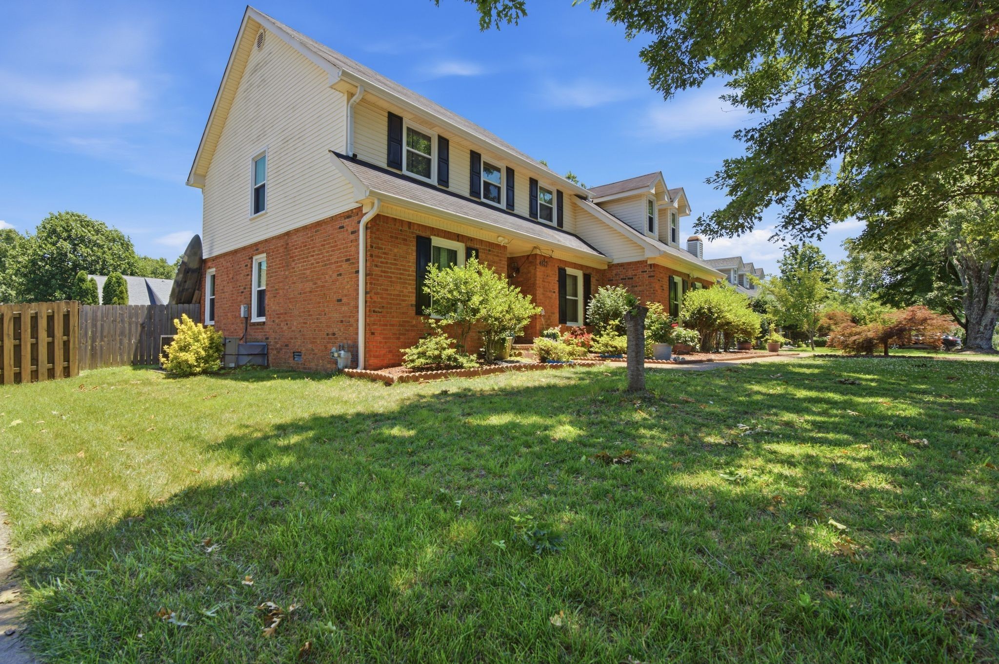 4817 Morgan Dr