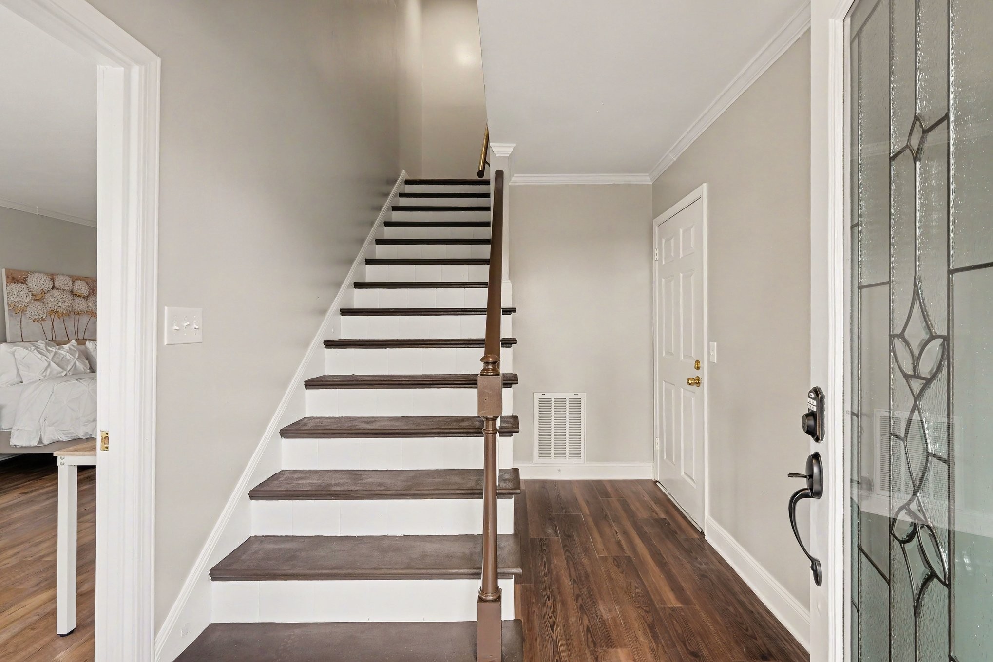 122 Jefferson Sq