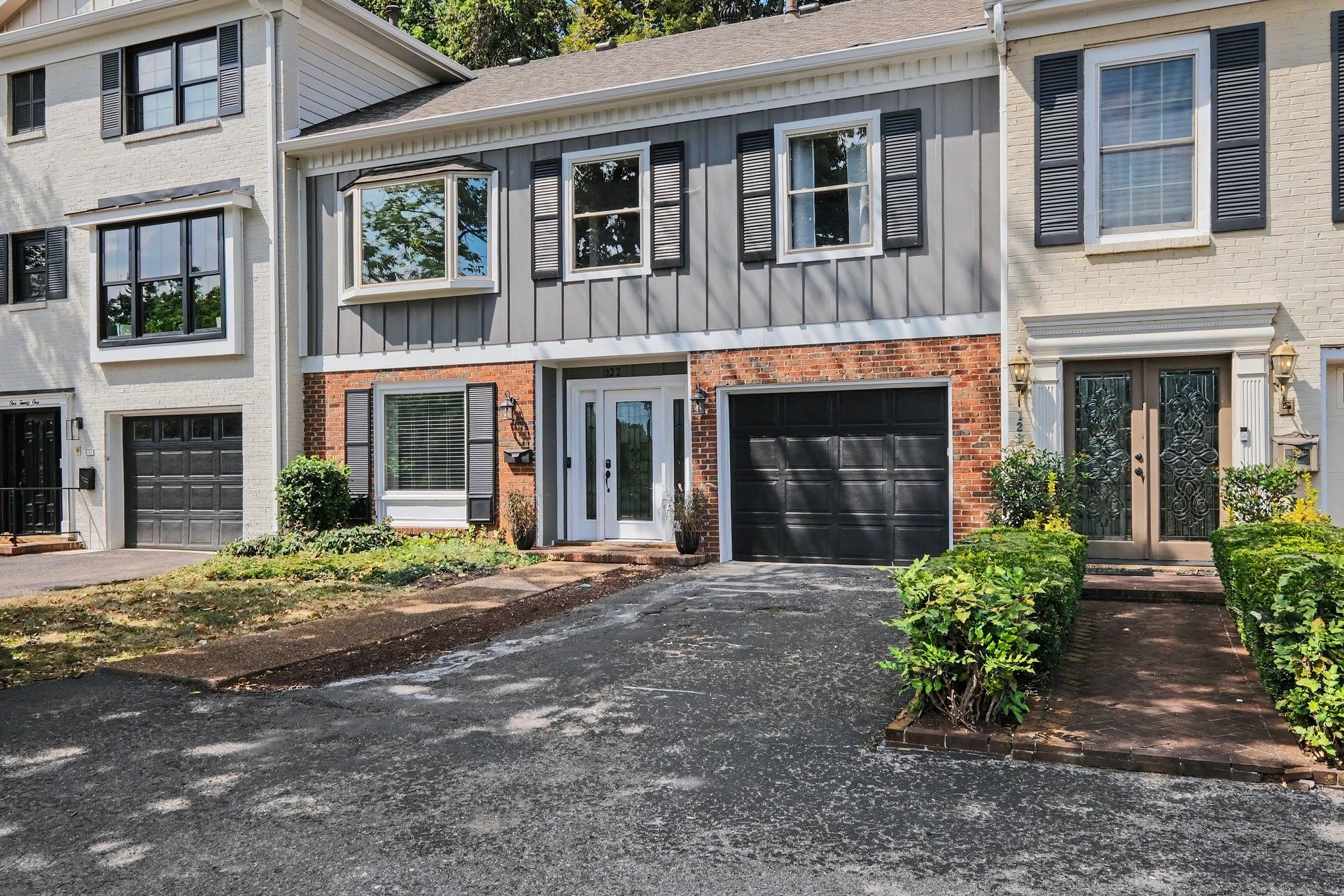 122 Jefferson Sq