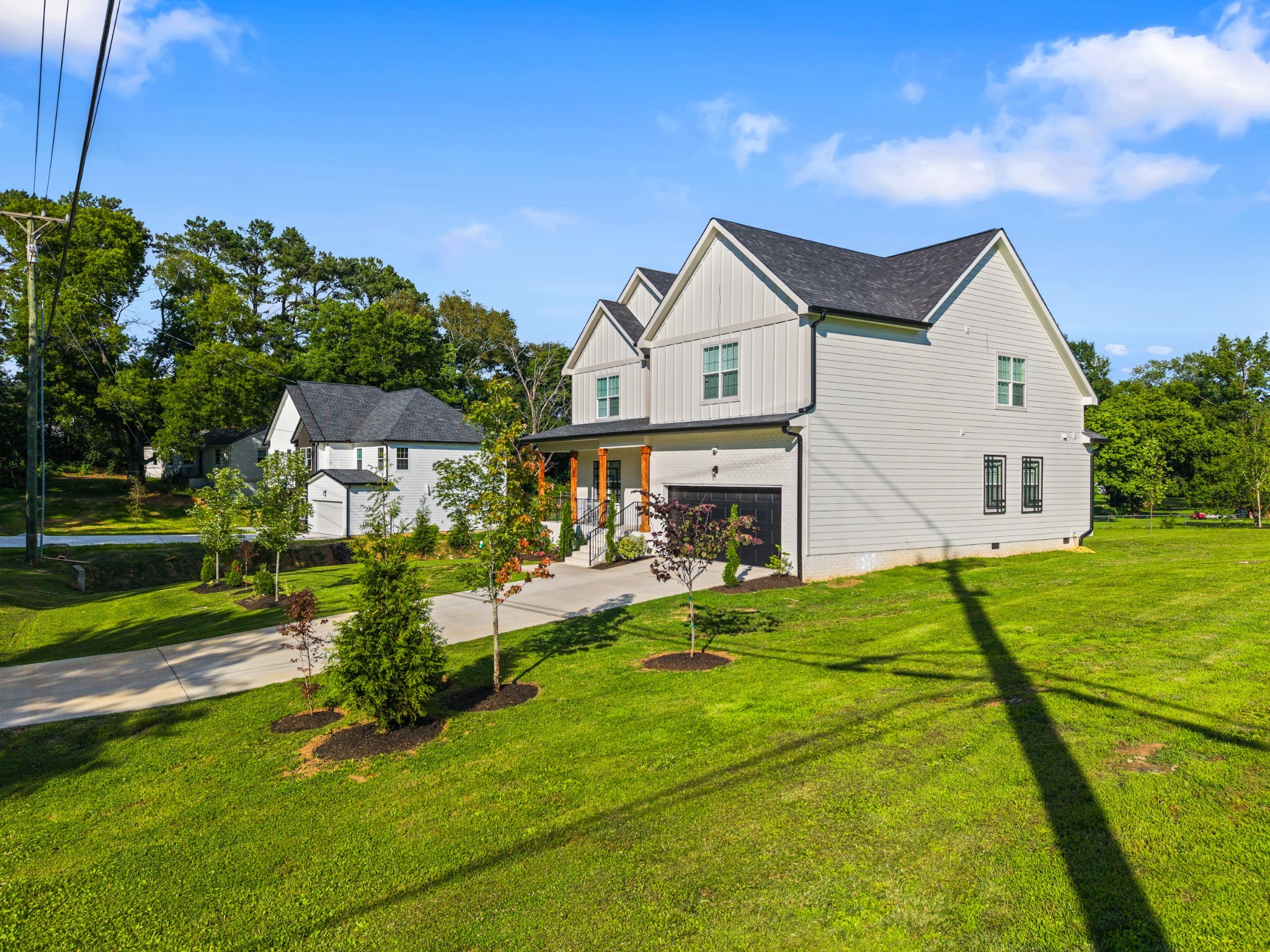 3406 Lallemand Dr