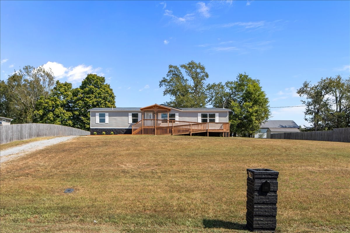 2208 Wayne Rd
