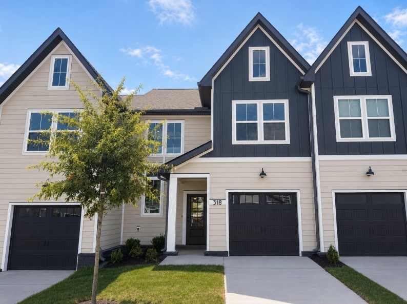 318 Panther Dr