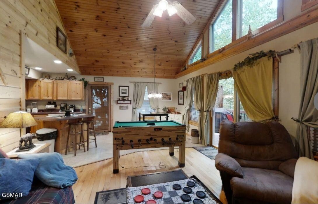 335 Greenwood Way