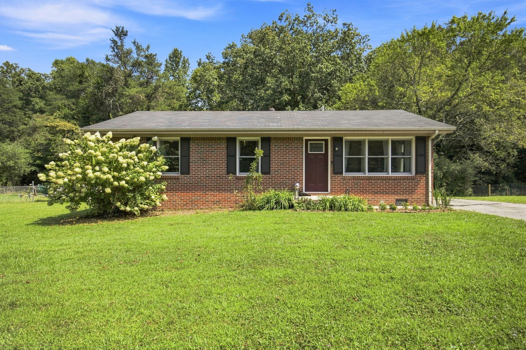 2864 Pigeon Springs Rd