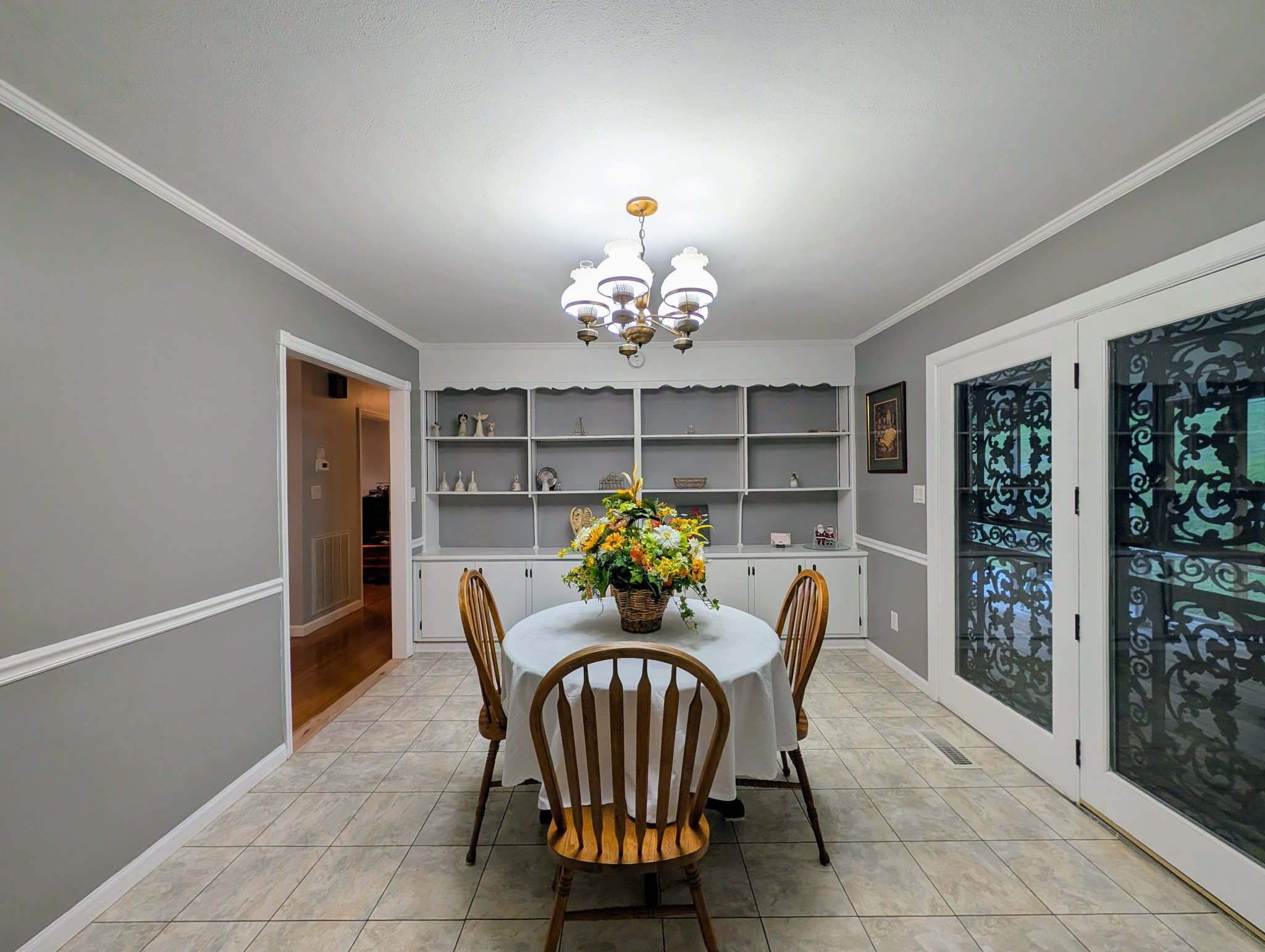 4392 Blue Springs Rd