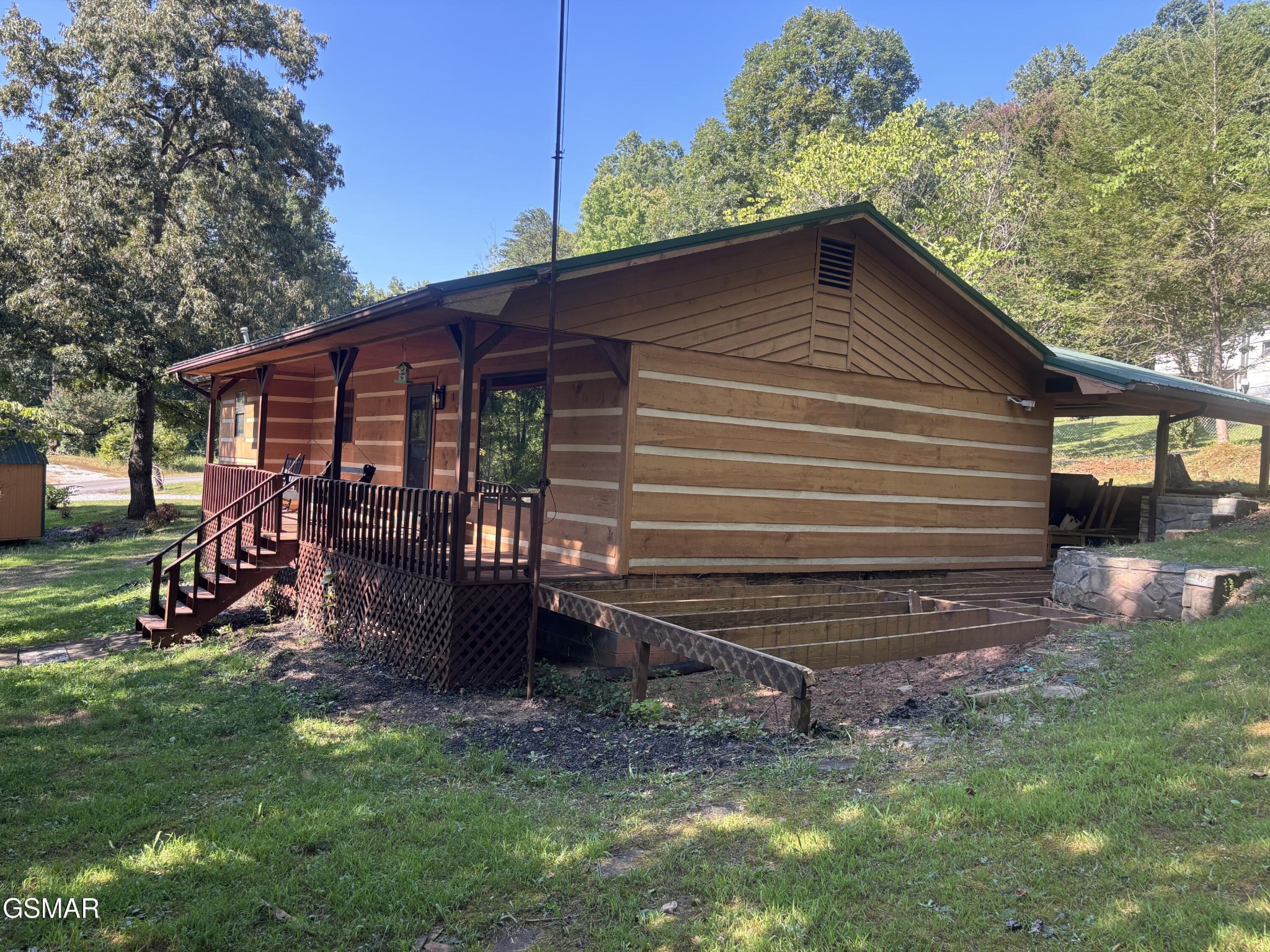 1204 Piney Mountain Road