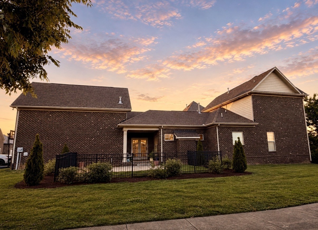 1099 Paddock Park Cir