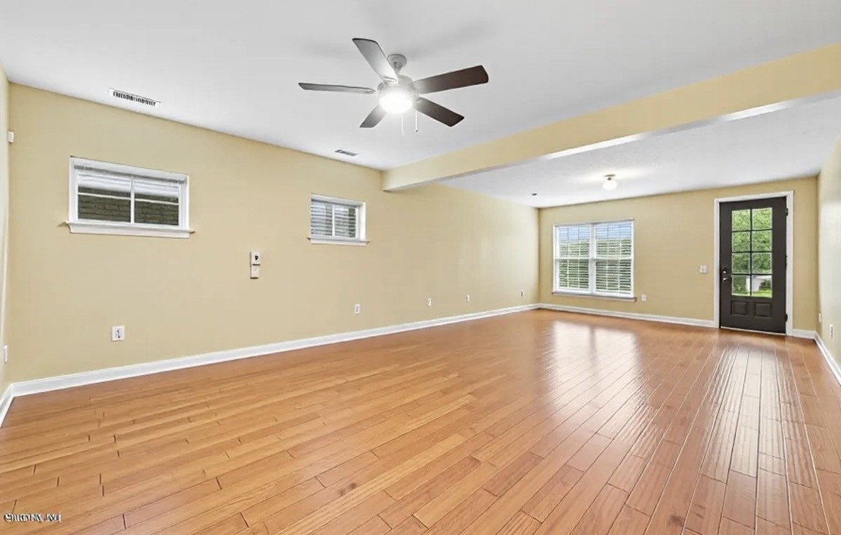 1099 Paddock Park Cir