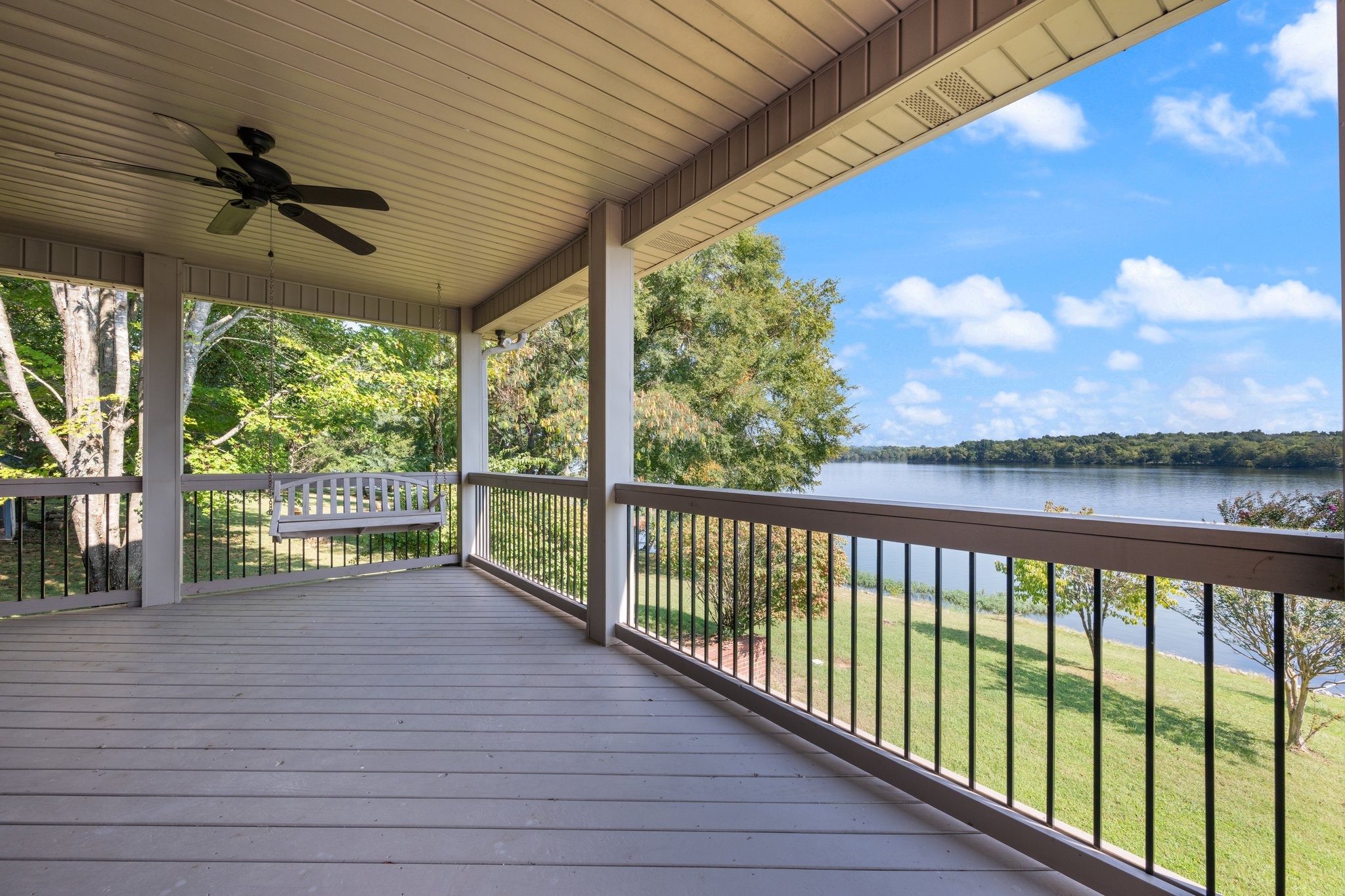 605 Lake Haven Dr