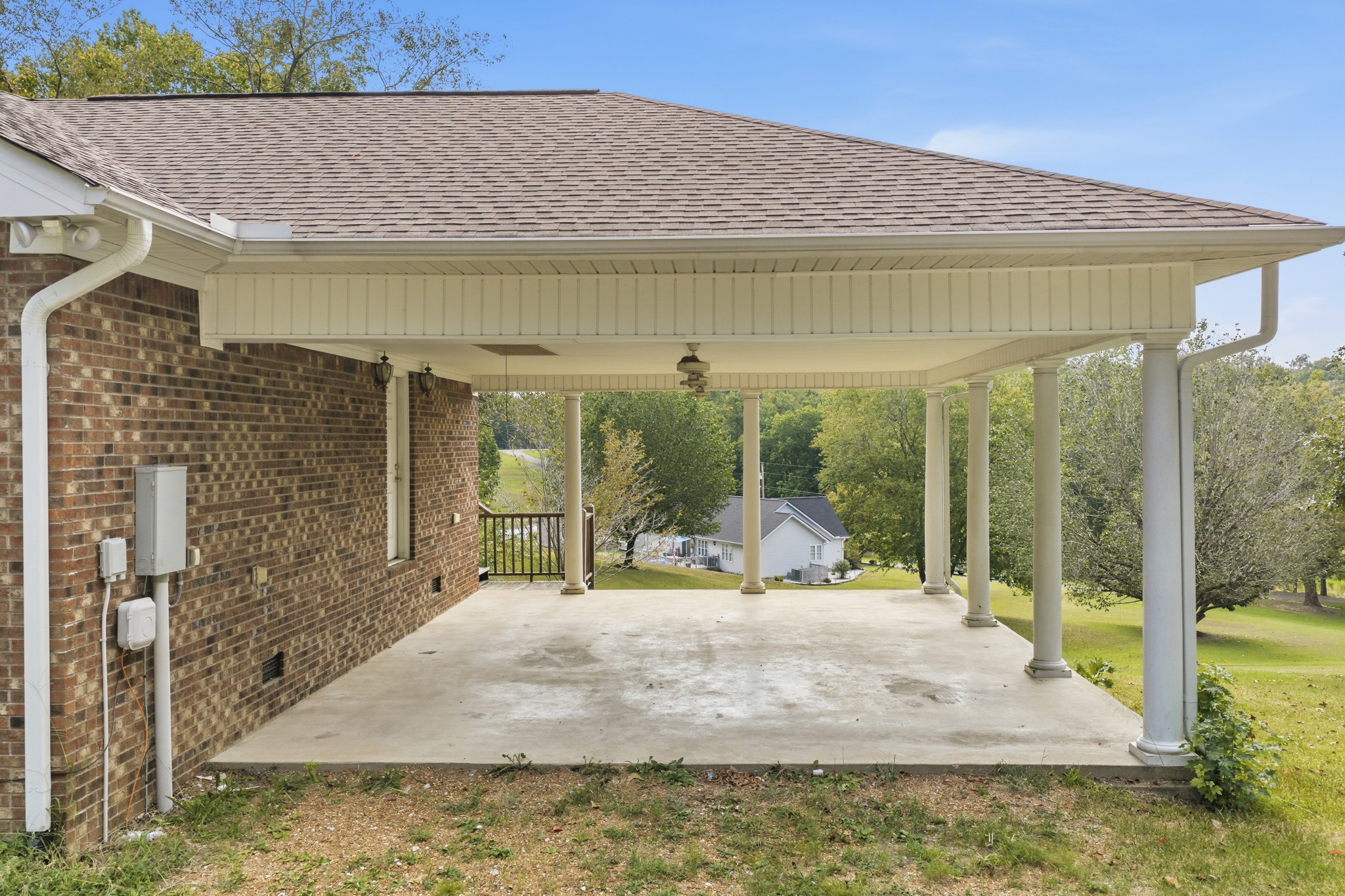 221 Dickson Ln