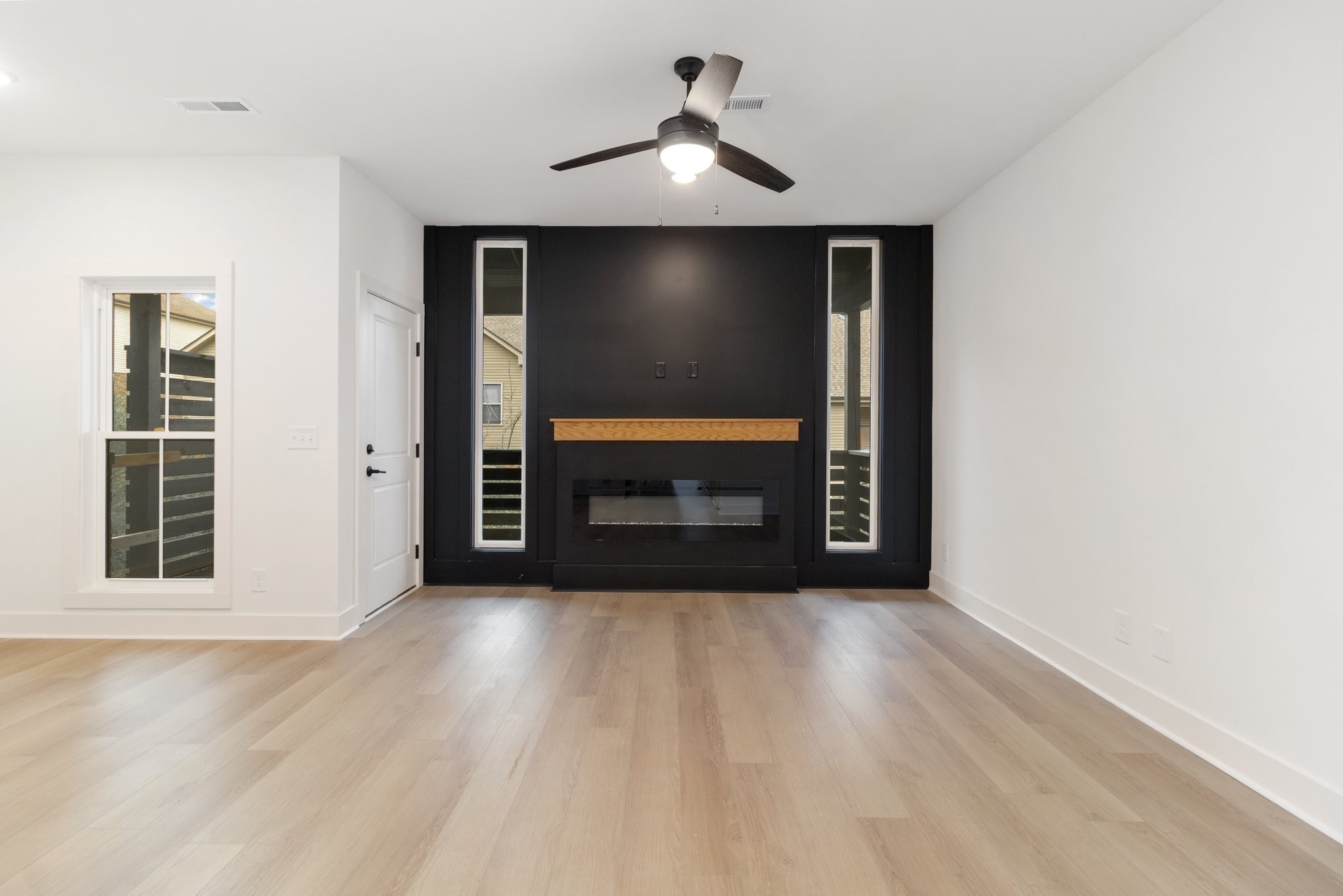 14 HOLLAND PARK WEST