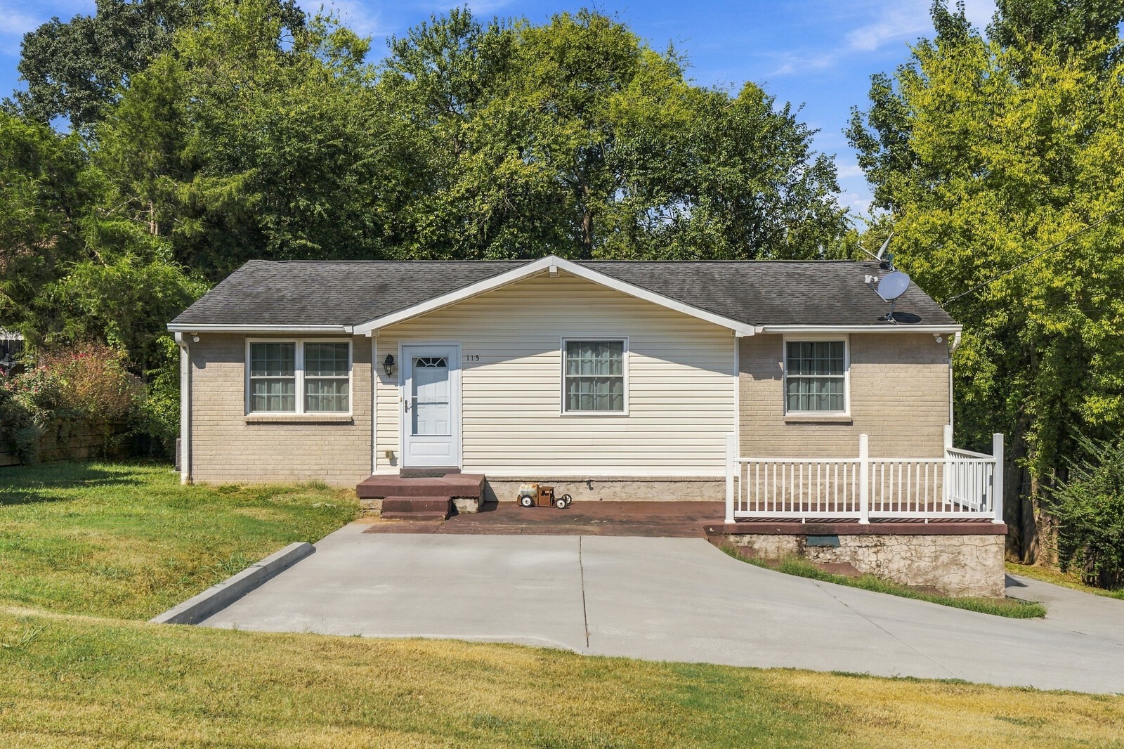 115 Reveille Ct