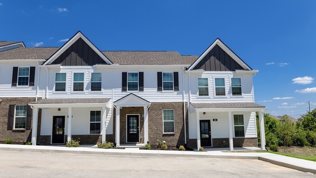 743 Ashbrook Drive