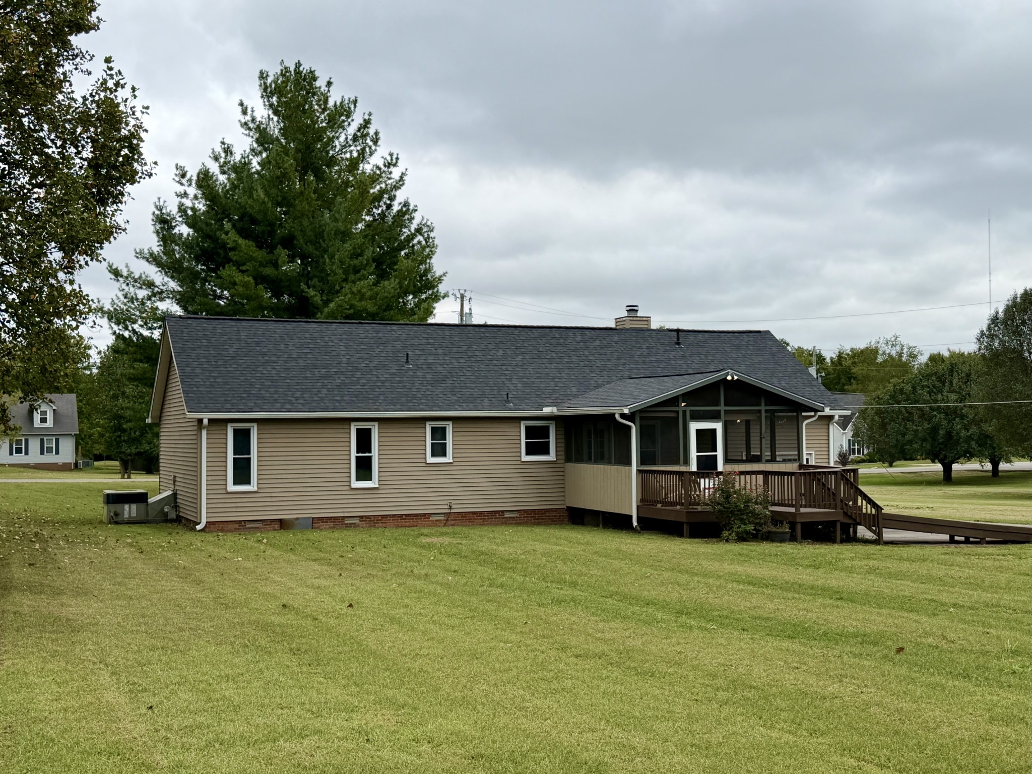 228 Bonwood Dr