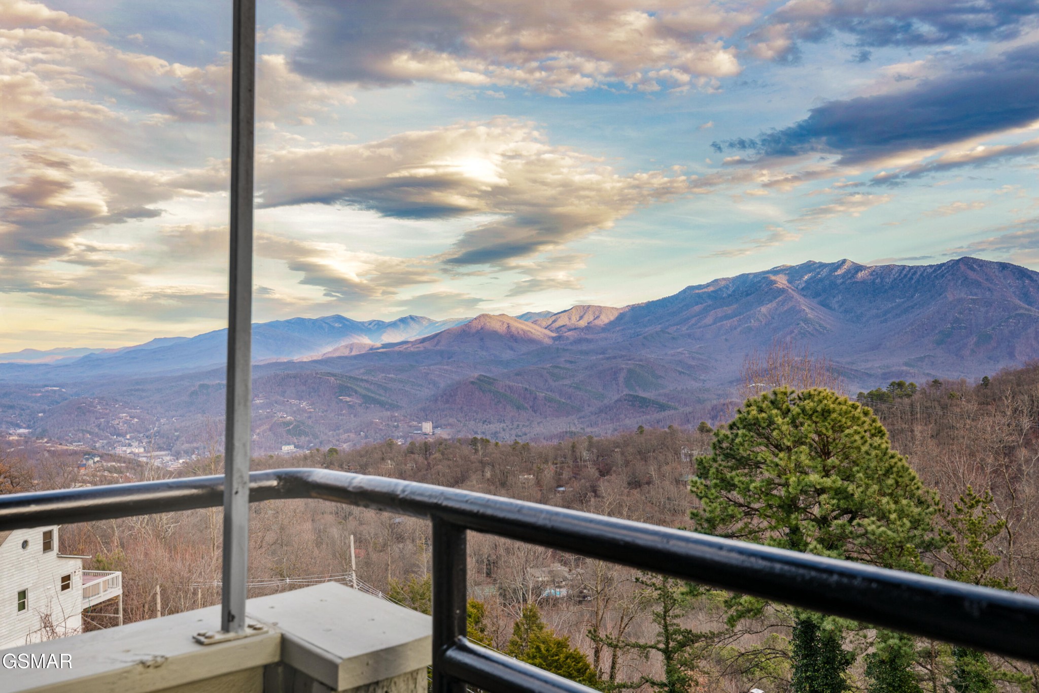 1260 Ski View Drive