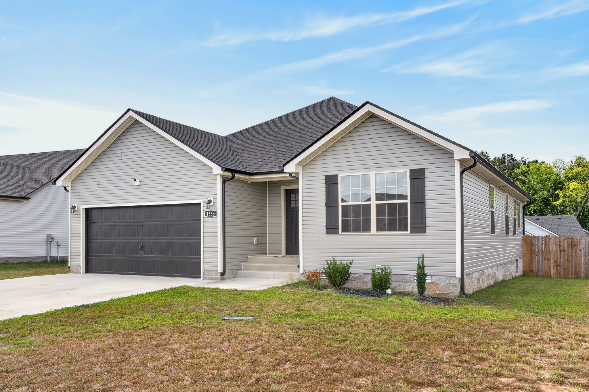 1538 Fredrick Dr