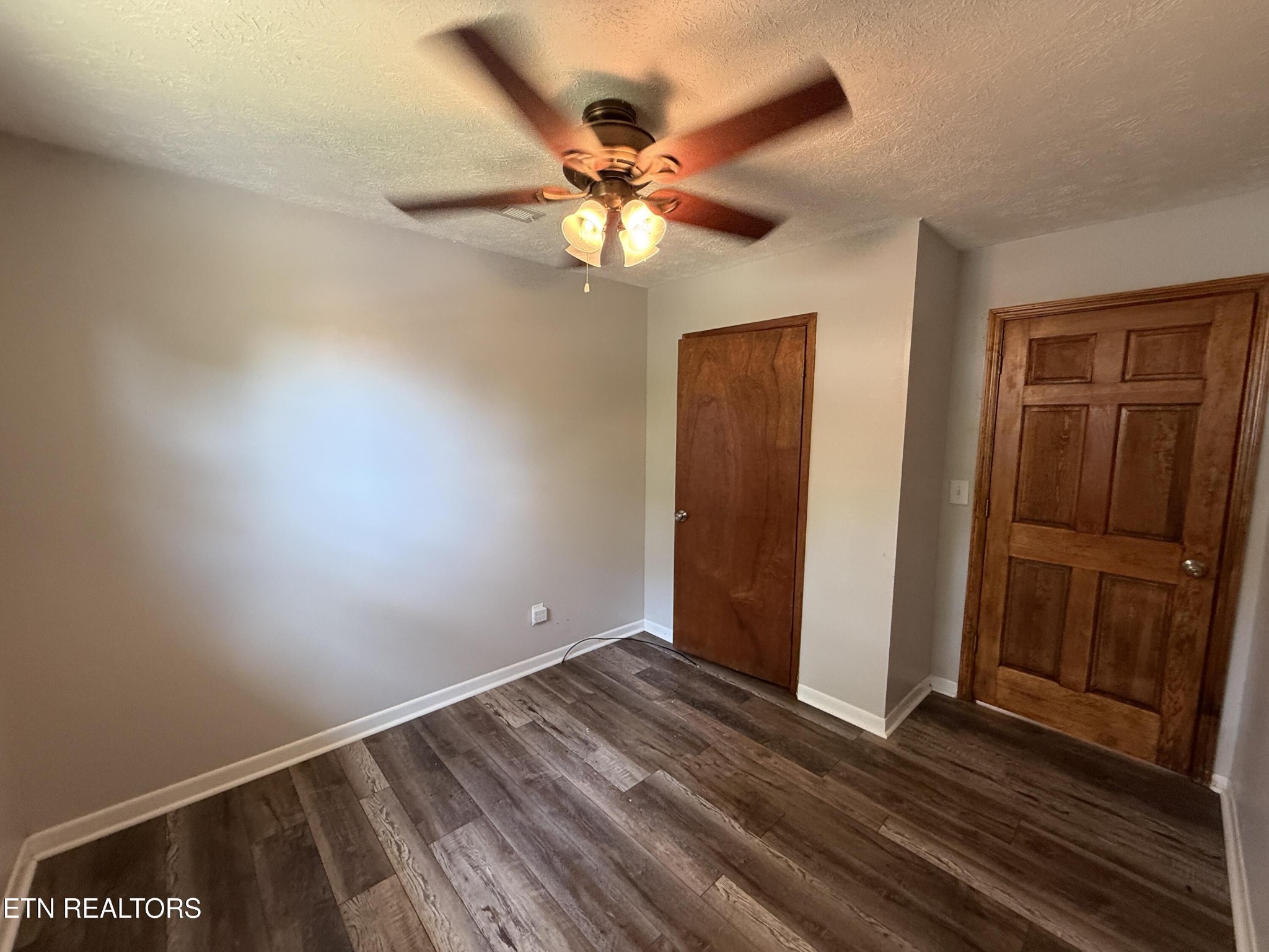824 Pleasant View Drive