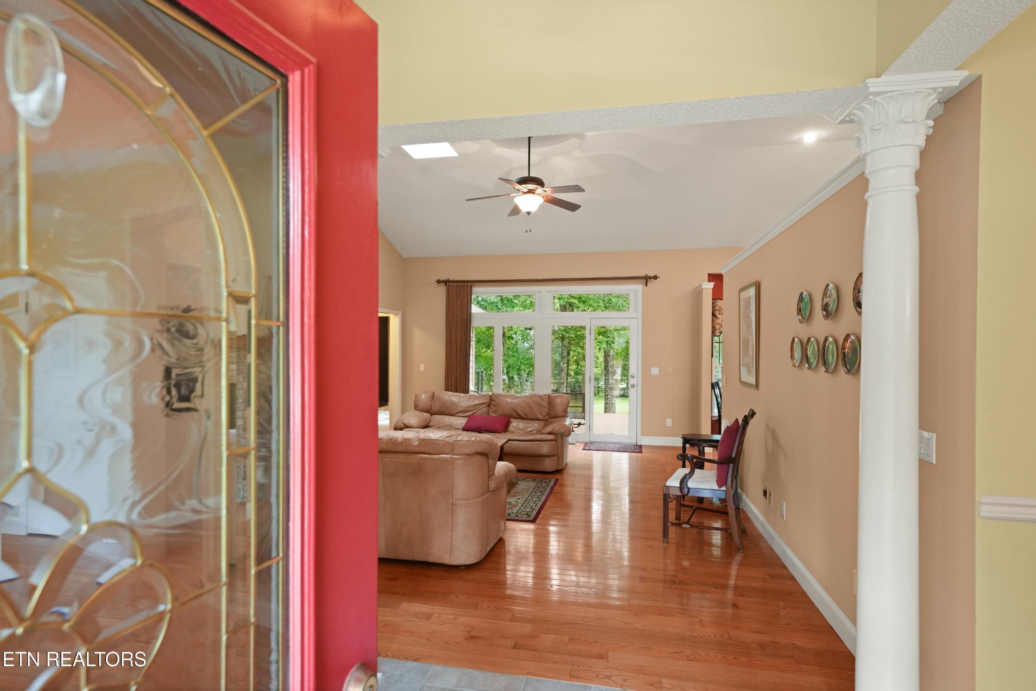 18 Mountain View Circle
