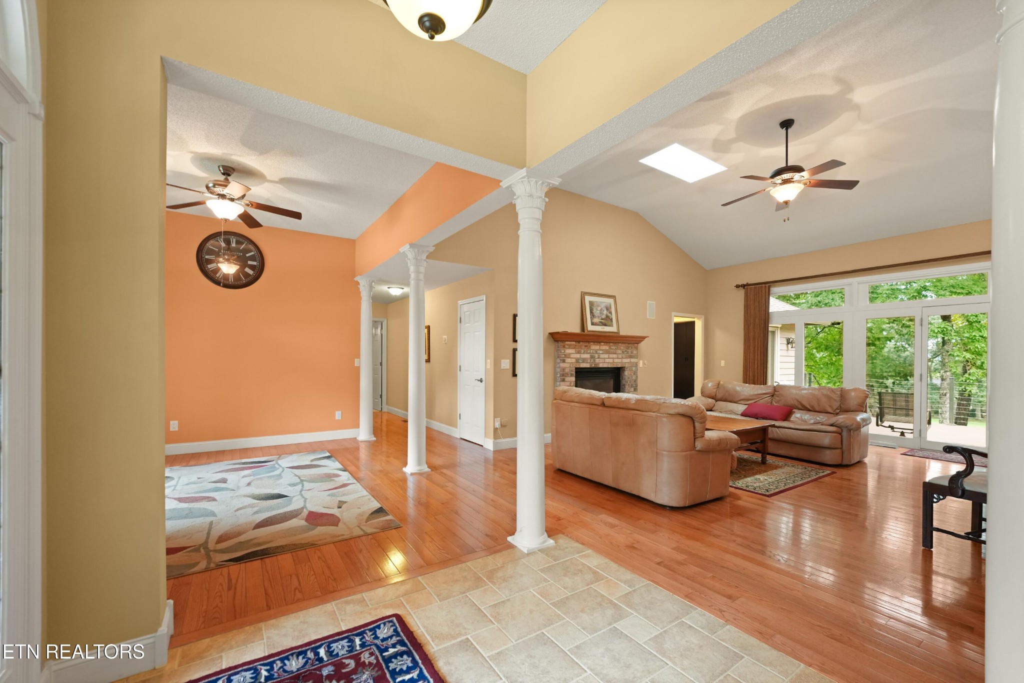 18 Mountain View Circle