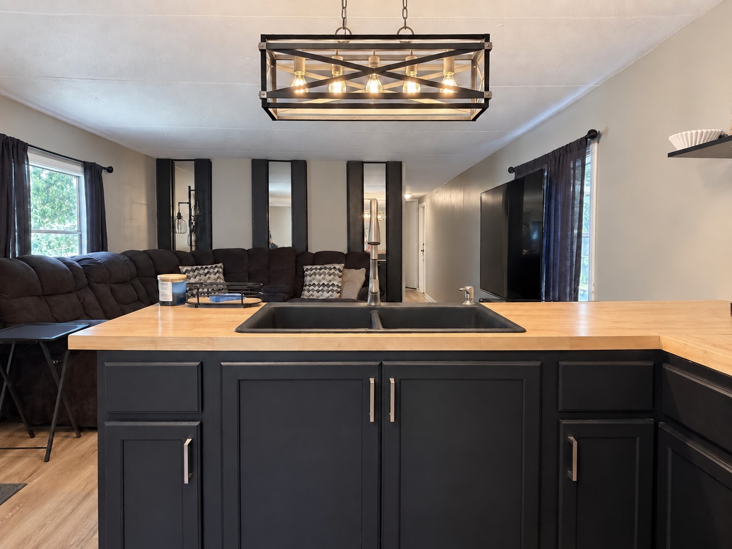 136 B Hall Rd