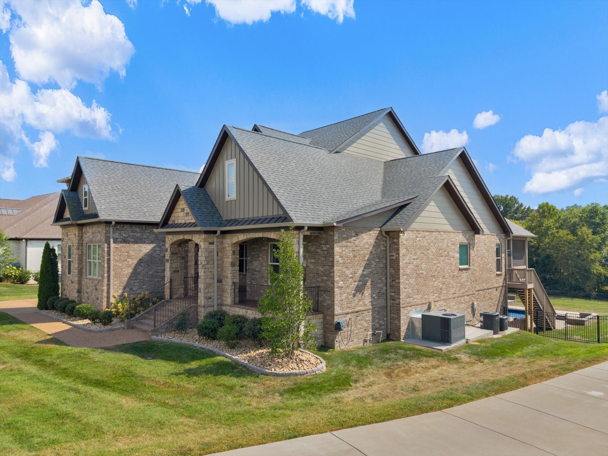 127 Kathryn Adele Ln