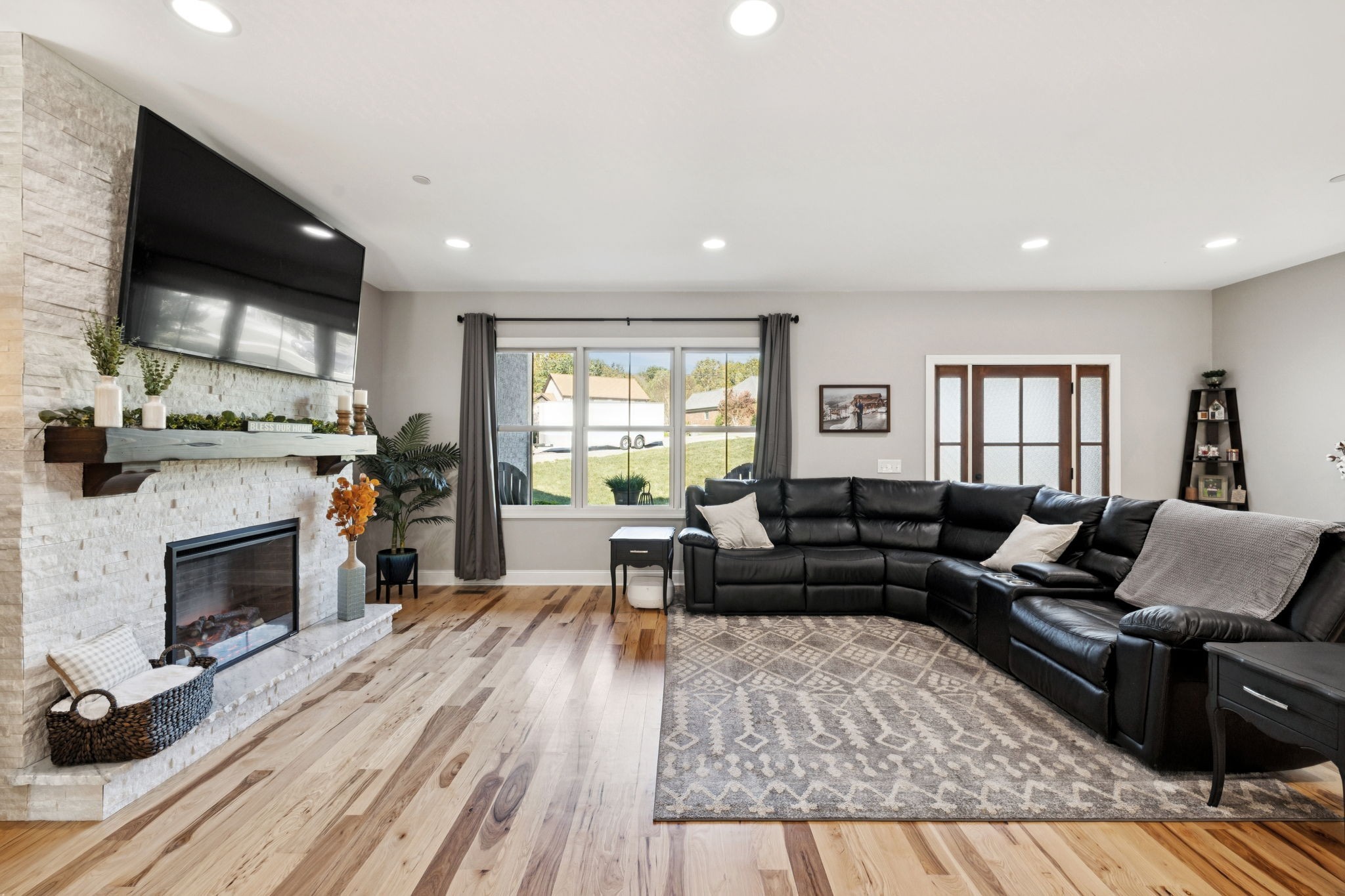 1365 Seymour Dr