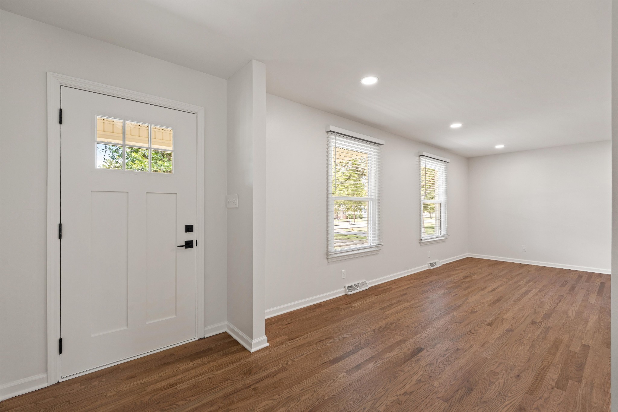 203 Oak Hill Dr